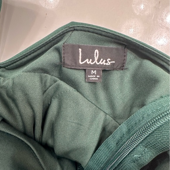 Lulus Mermaid Maxi with Lace sleeves. Size M. - Picture 5 of 6